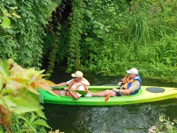 Pole namiotowe i spływy kajakowe rzeką Wel - Mazury